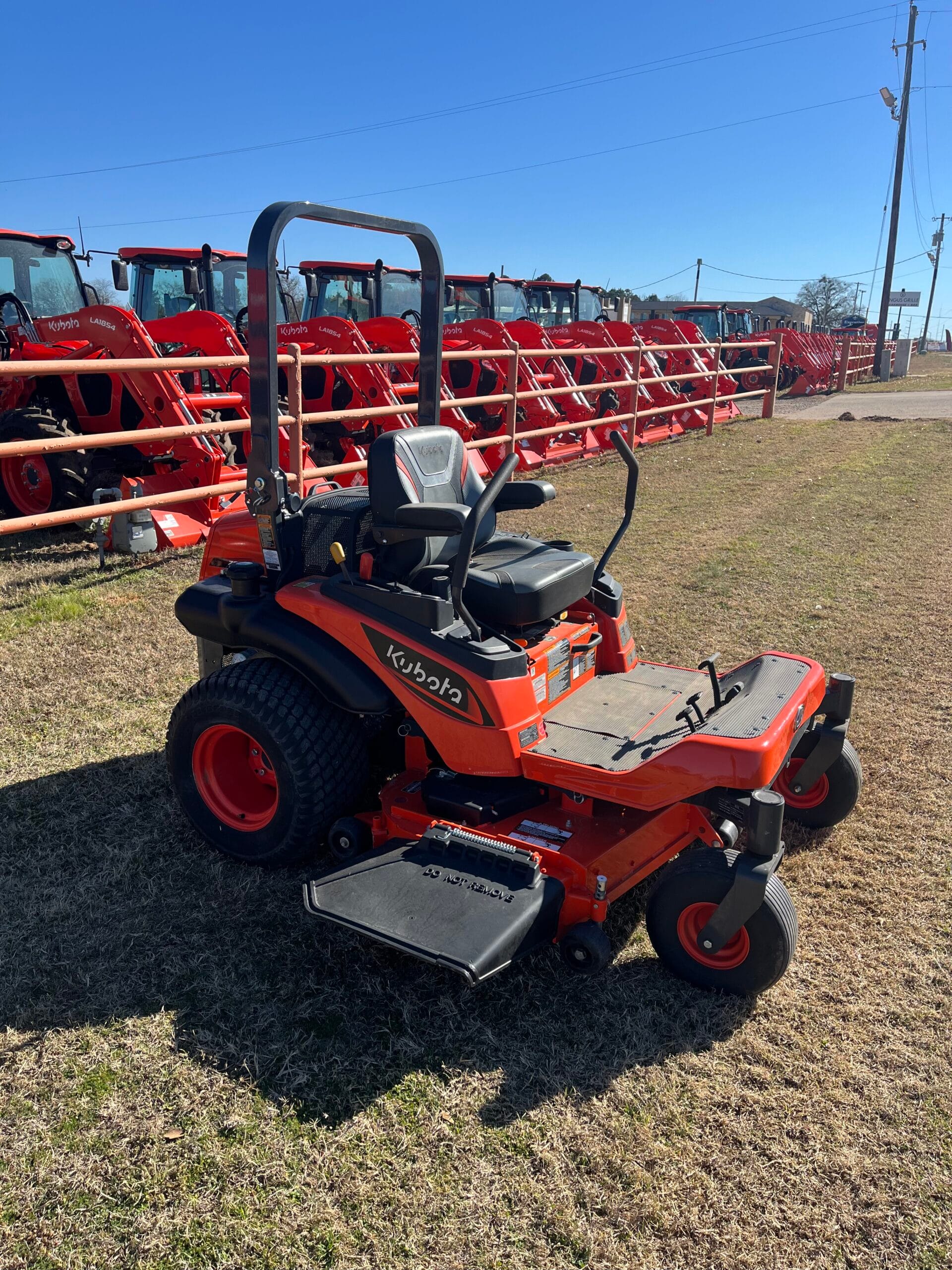 Used Kubota ZG327PANC-3-60