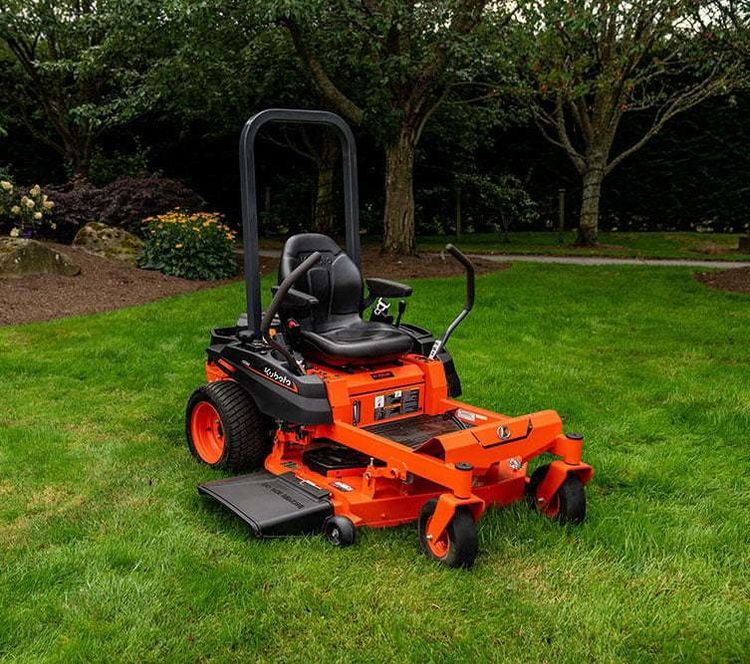 Kubota Z232KW-42 Zero-Turn Lawnmower